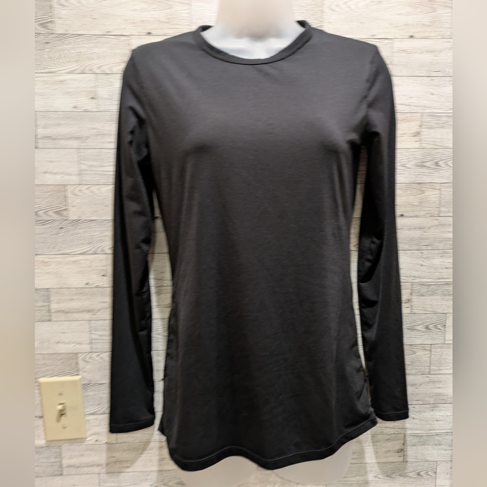 climate Right Elegant Black Long Sleeve Women's Top Size Small